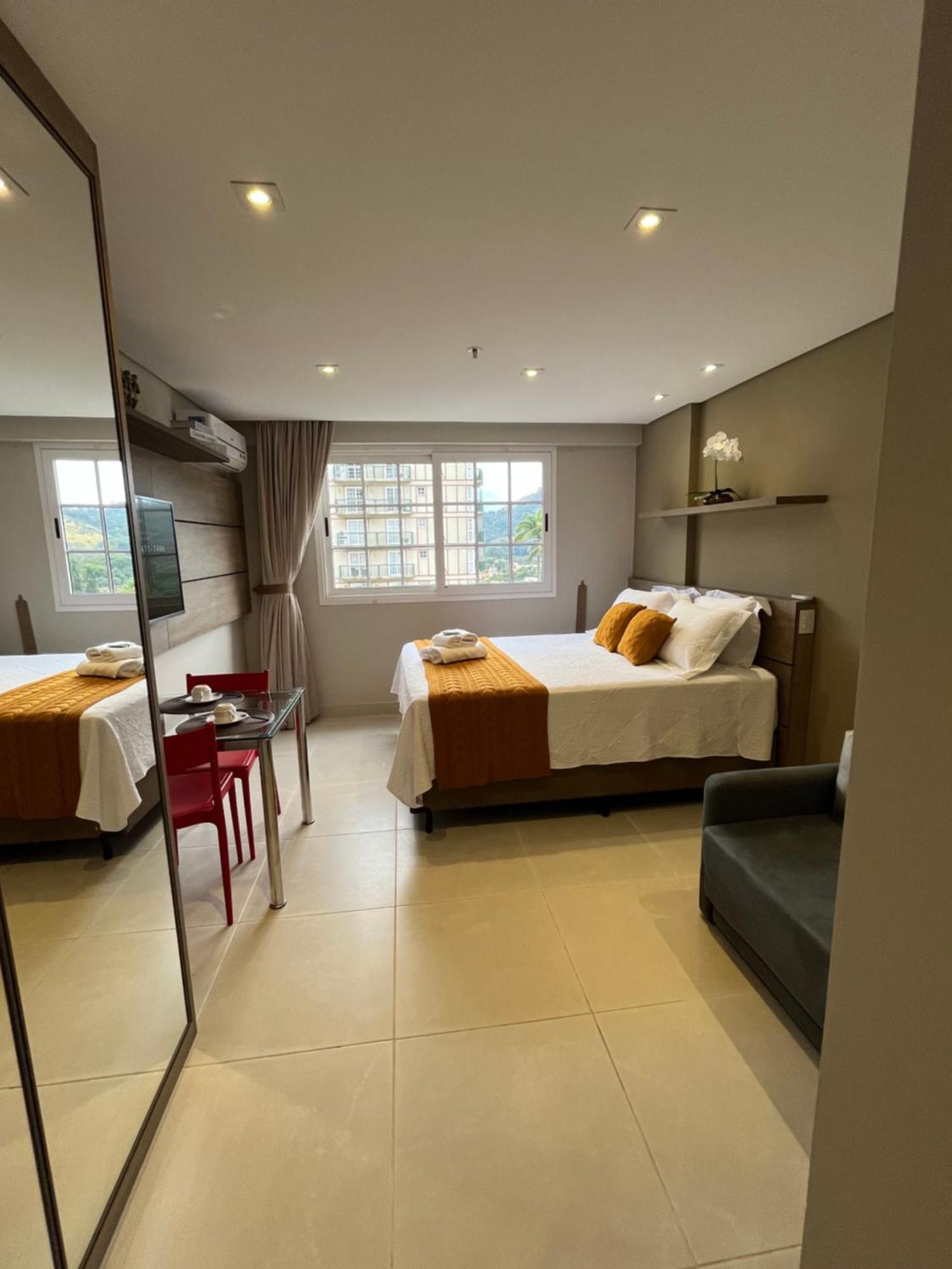 Estudios Em Itaipava - Granja Brasil - Conforto E Lazer Петрополис Экстерьер фото